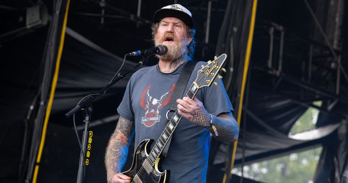 Brent Hinds of Mastodon Dies in Motorcycle Crash – ryan