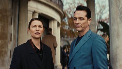 claire-danes-&-matthew-rhys-in-netflix-mystery-thriller