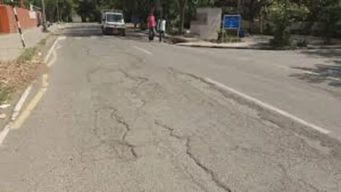 Once there were churches of Chandigarh roads, the image has now deteriorated, why the administration does not pay attention – there were churches in the streets of Chandigarh, now their image is being hampered why the administration does not pay attention