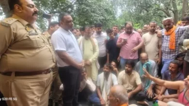 Raebareli News: Unrul Dumper has the former Dhaba operator, Death; Villagers got stuck the road – Raebareli High Speed ​​Dumper Crushes The former Dhaba operator dies on the spot
