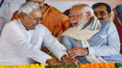 Get up and bow in front of them … CM Nitish knows what in praise of Premier Modi knows