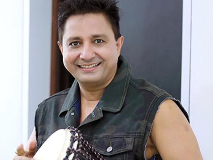 Sukhwinder Singh will swing on these songs!