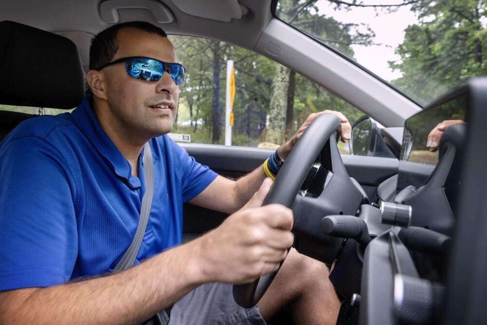 how-a-blue-envelope-is-serving-to-autistic-drivers-feel-safer-on-mass.-roads