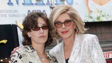 are-king-princess-and-christine-baranski-dating?-outlined