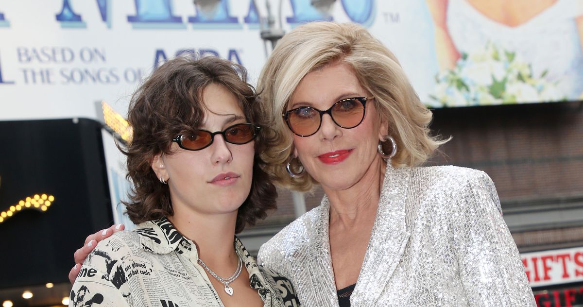 are-king-princess-and-christine-baranski-dating?-outlined