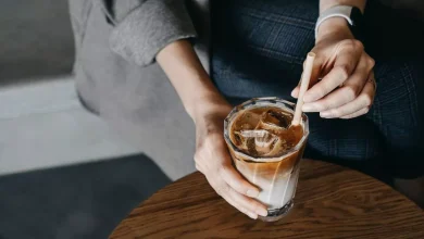 man-orders-iced-coffee-in-spain-and-the-bill-leaves-him-gobsmacked