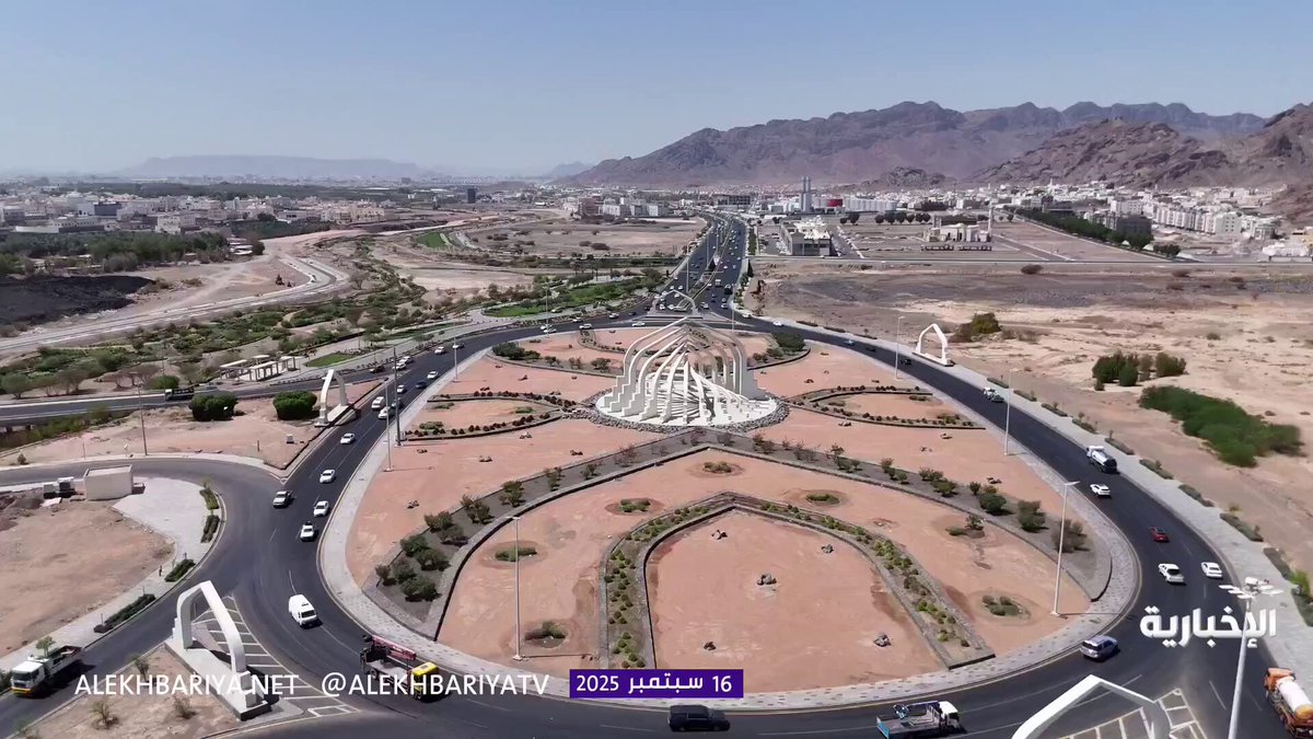 خادم الحرمين الشريفين يُوجه بإطلاق اسم “الأمير محمد بن سلمان” على طريق المطار الذي يربط المسجد…