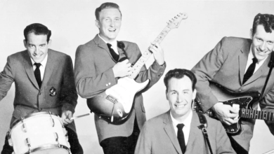 10-classic-surf-rock-songs-that-aren’t-by-the-shoreline-boys