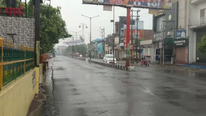 Again update: The weather was pleasant due to rain in the rest, relief from the heat – weather update sambhal rain rain relieved from the heat as rainfall cooled the Sambhal district, know