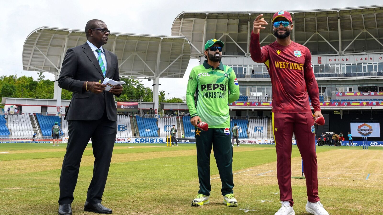 Asia Cup 2025: Richie Richardson to replace referee Andy Pycroft in Pakistan matches amid handshake -controversy
