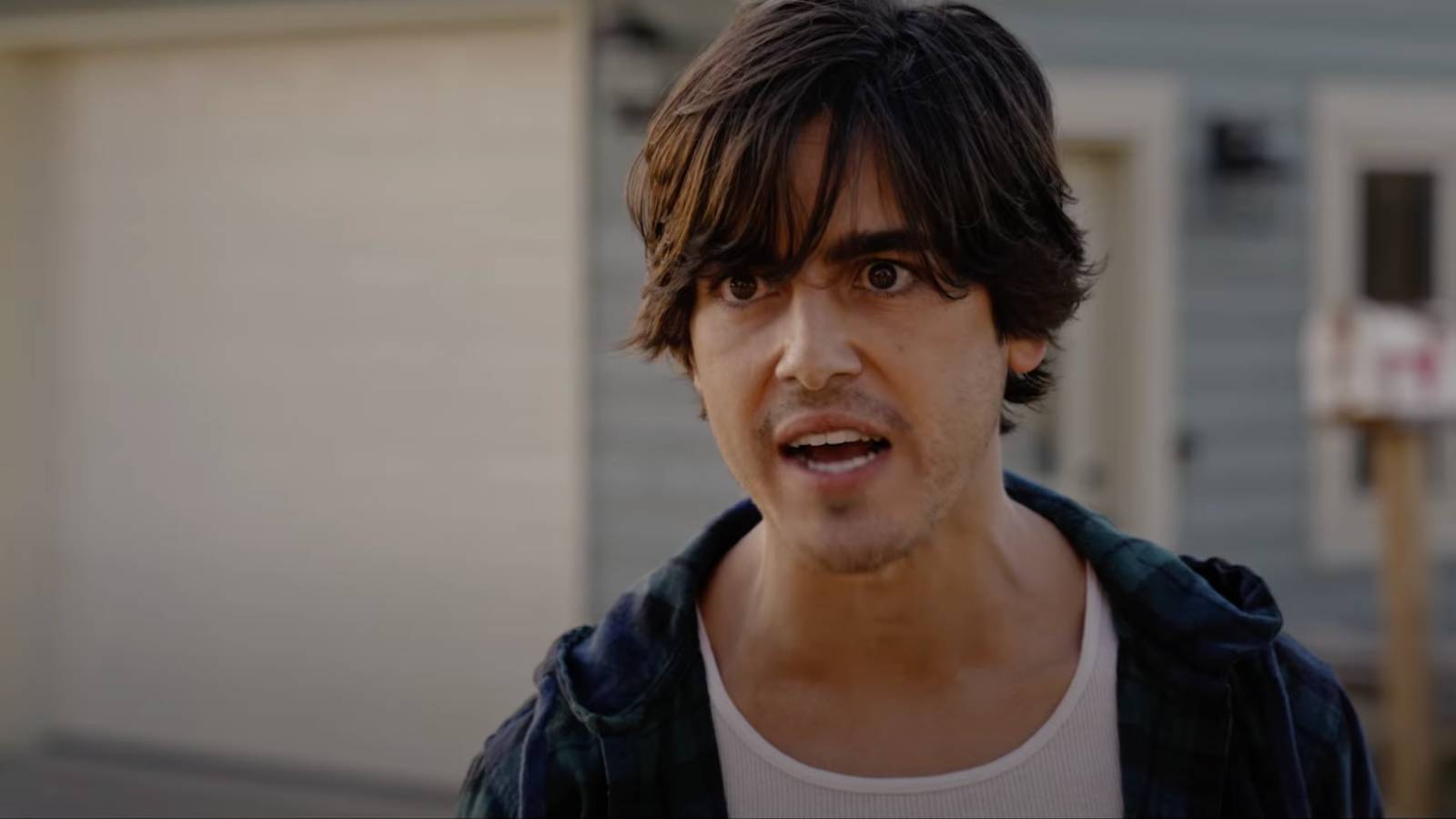 stellar-characters-&-drama-are-undermined-by-indicate-intelligent-comedy