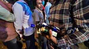 Alcohol ban is opened in Siwan: Scorpio loaded with alcohol uncontrolled and overlooked in pit