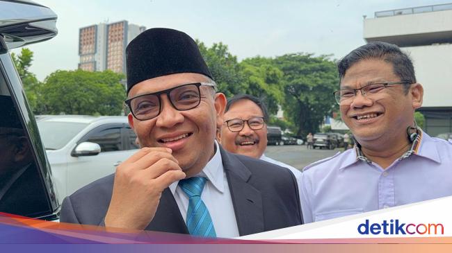 Afriansyah Noor moves closer to the palace: pray to help the president