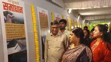 Special exhibition organized in Deoria on PM Modi’s birthday