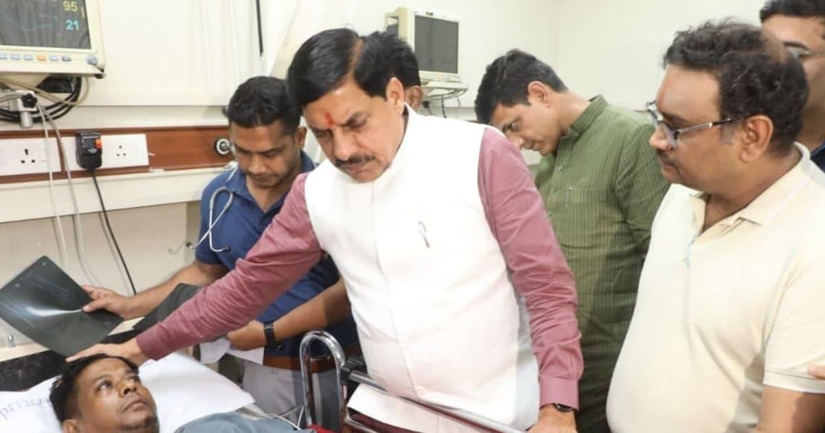 CM Mohan Yadav Strict, carefree policemen who were suspended on a trucking accident; 4-4 lakh helps for the family of the dead