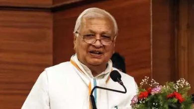 PM Modi’s birthday celebrated in a unique way in Patna, the Governor of Bihar fed the photo