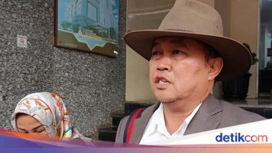 The lawyer was not sure if the bank was kidnapped because it was randomly selected from a business card