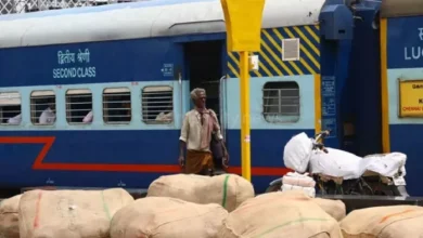 Apple comes from 22 hours, 5 hours from Kashmir to Delhi to reach Mandi; Cargo Train recently started – NCR Delhi News Cargo Train delayed Apple Traders in Delhi