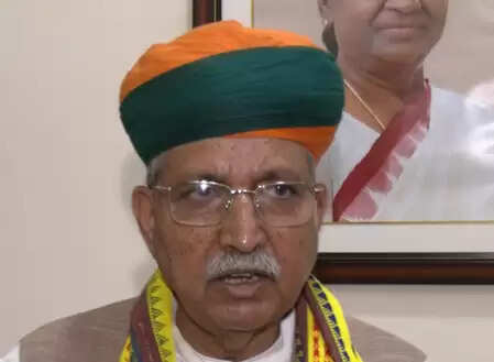 Arjun Ram Meghwal’s retaliation about Rahul Gandhi’s voting theft said you are in power in the United States, how to live there?