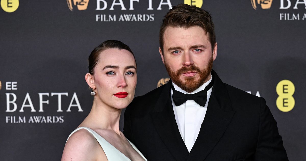 did-saairse-ronan-and-jack-lowden-relish-their-little-one?