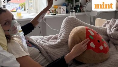 Bella Hadid shares selfies in the hospital, breaking silence over Mia, revealing painful update of Lyme disease