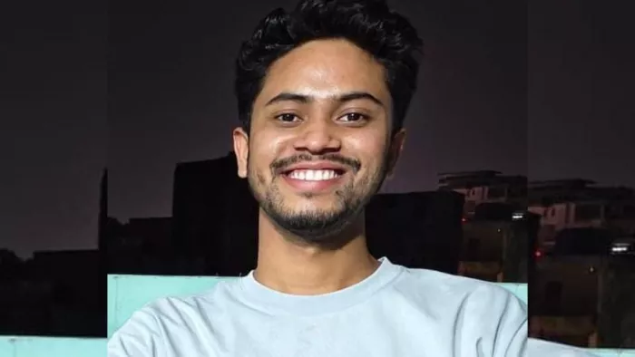 Up News: Bhu student swinging on the loop was a student of the first year