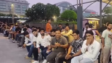 Long line outside the shopping center and stores of 12 afternoon to buy iPhone 17, phone passion from Delhi to Mumbai
