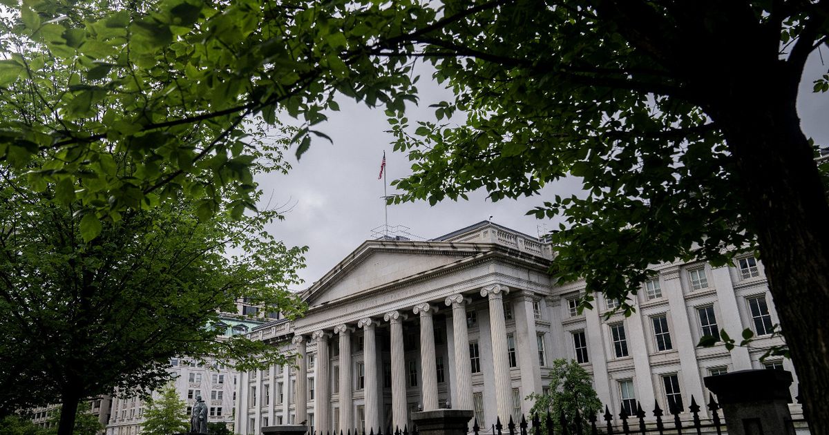 Foreigners’ possessions of US Treasury bonds record a record level