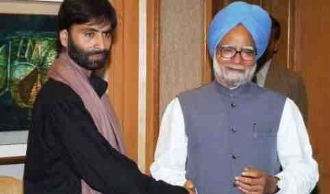 Manmohan Singh’s ‘thank you’ about meeting with Hafiz Saeed, startling revelation of Yasin Malik in prison
