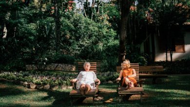 meet-the-conventional-young-grownup-aloof-living-with-their-dad-and-mom