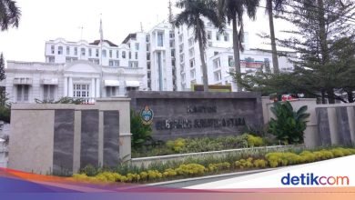 Bobby Nasution Copot North Sumatra Sikdishop to Must Guests a Birthday Gift