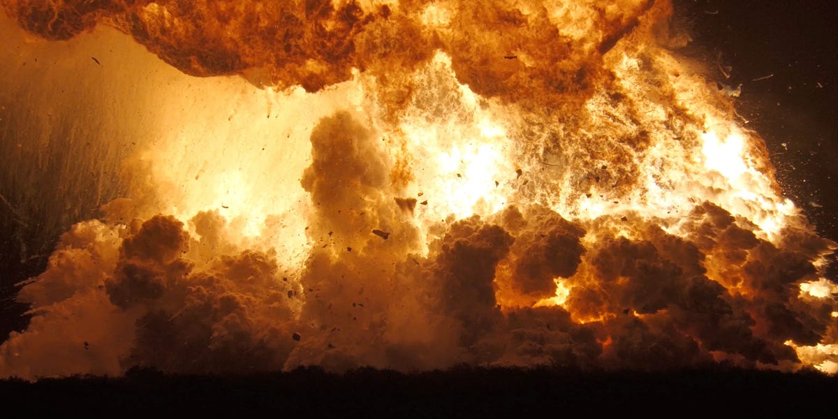 spacex-starship-suffers-4th-explosion-this-one-year