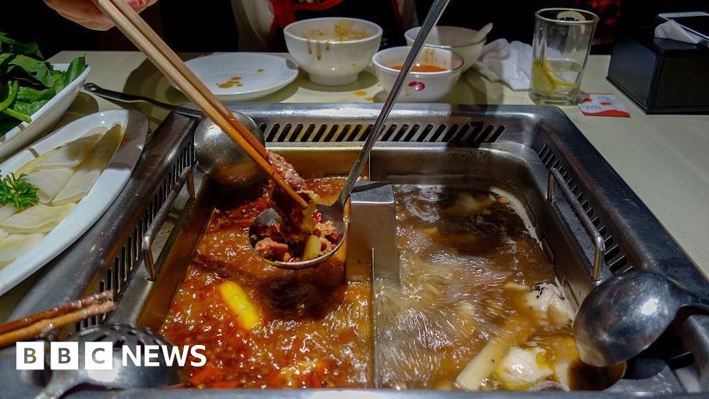 kids-to-pay-$-300,000-for-urinating-in-hotpot-in-china