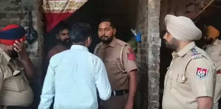Moga police’s intensive search operation: raids in suspected places, grip on drug smugglers