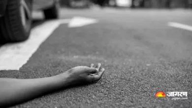 Badaun-Crash: Two youths died due to reversing high velocity, a fierce accident on Badaun-Ganga Expressway-Badaun Two Dead, while the car reverses on Ganga ExpressWay Badaun-CrashNewnuus