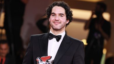 benny-safdie-received-first-solo-award,-doesn’t-thank