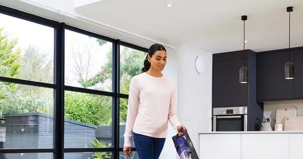biggest-promoting-shark-vacuum-that-‘cleans-carpets-very-rapid’-now-has-39%-off-at-amazon