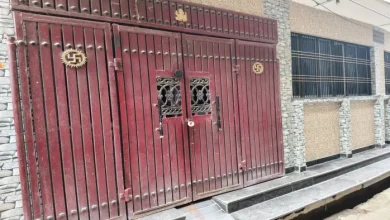 Body Trade in the guesthouse, 14 people, including 11 women arrested – Sex Racket Busted