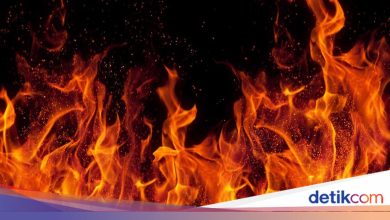 The current state of the woman burned when the man burned the house in Cakung