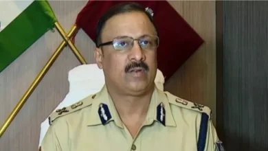 Odisha’s DGP met the injured Sog Jawan in the Anti -Maoist Campaign -Odisha DGP visited injured Jawan in Bhubaneshwar after Maoist Attack