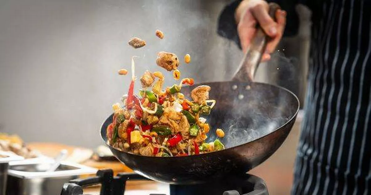 two-eingredient-hack-will-make-your-chicken-dinner-taste-like-a-chinese-takeaway