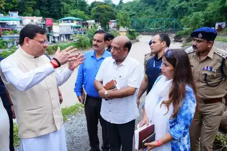 Uttarakhand: Relief and Reconstruction Work after disaster in Mussory, Administration on War Feet