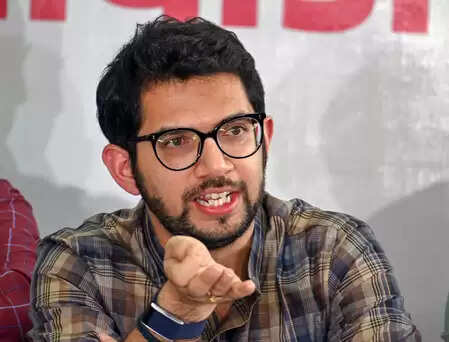 Maharashtra: Aditya Thackeray’s sharp attack on the center on H1B Visa fee, ‘darkness’ told silence