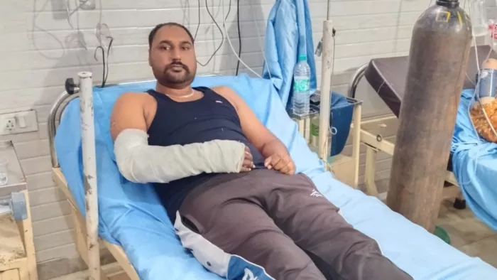 In Tarn Taran, a young man was burned by placing gasoline near the Civil Hospital.