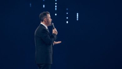 nameless-leisurely-evening-wriers-react-to-kimmel’s-suspension