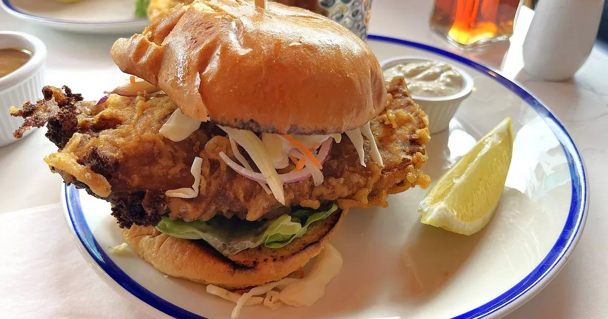 I paid £ 18 for fold and chips in Famous uk Seaside Town – Two Words Sum it up – ryan