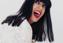 claudia-winkleman’s-‘must-aquire’-m-&-s-outfit-has-followers-looking-to-get-‘straight’