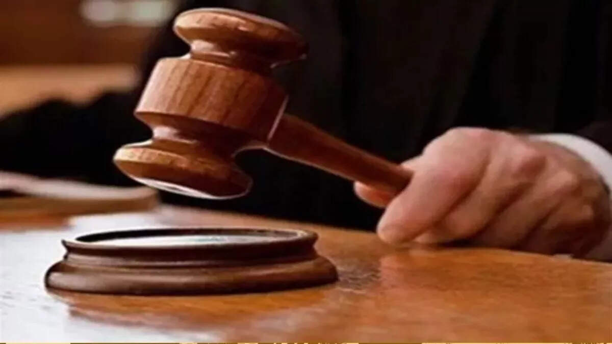 Chhattisgarh High Court gives relief to accused in 39 -year -old bribery case