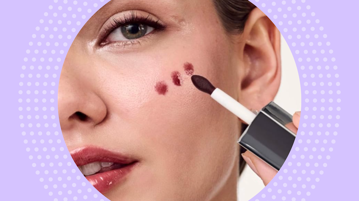 clinique’s-dismal-honey-lipstick-is-now-moreover-a-blush-–-my-group-chat-is-obsessed