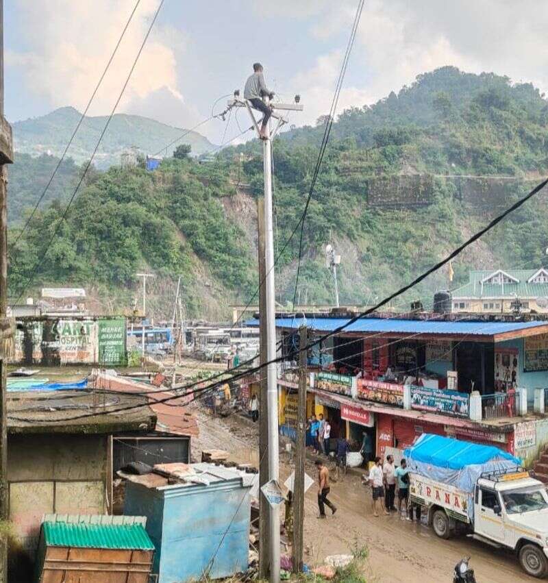 Residents received relief due to the recovery of the electricity supply in the Dharampur area of ​​Mandi